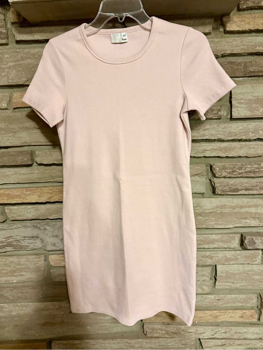 Wilfred Free  Pink Short Sleeve Ribbed Knit Dress